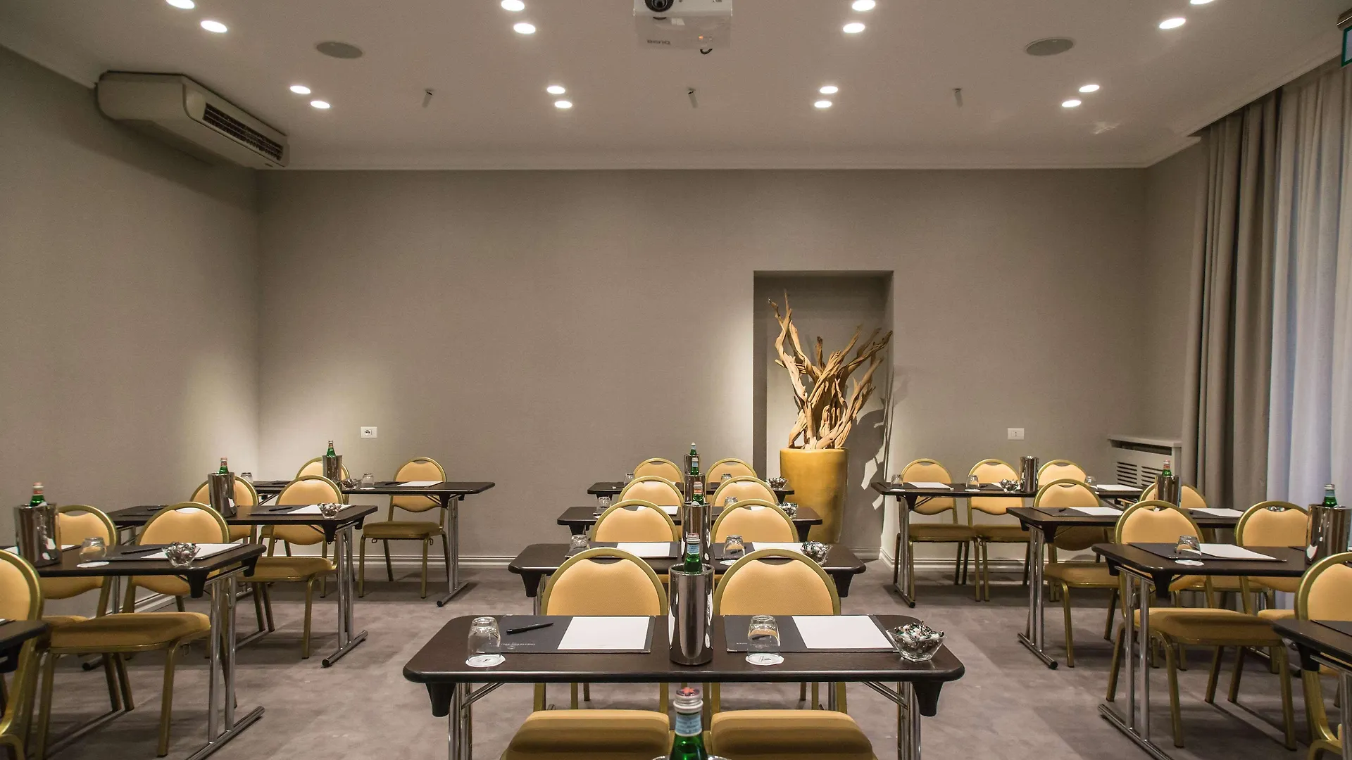 克里斯托佛罗克伦伯世界酒店 米兰 4*,  意大利